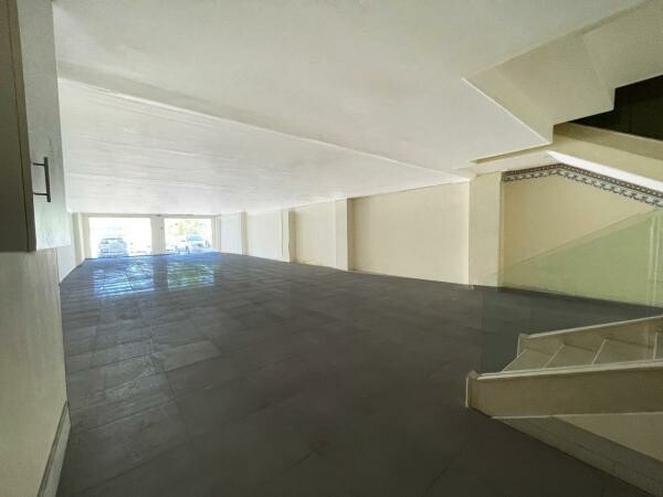 COMMERCIAL SHOP FOR RENT - 8