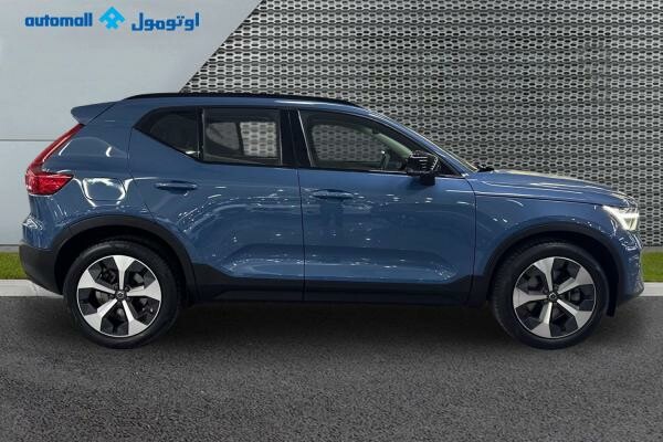 VOLVO XC40 B4ULTIMATE DARK 7,754KM - 9