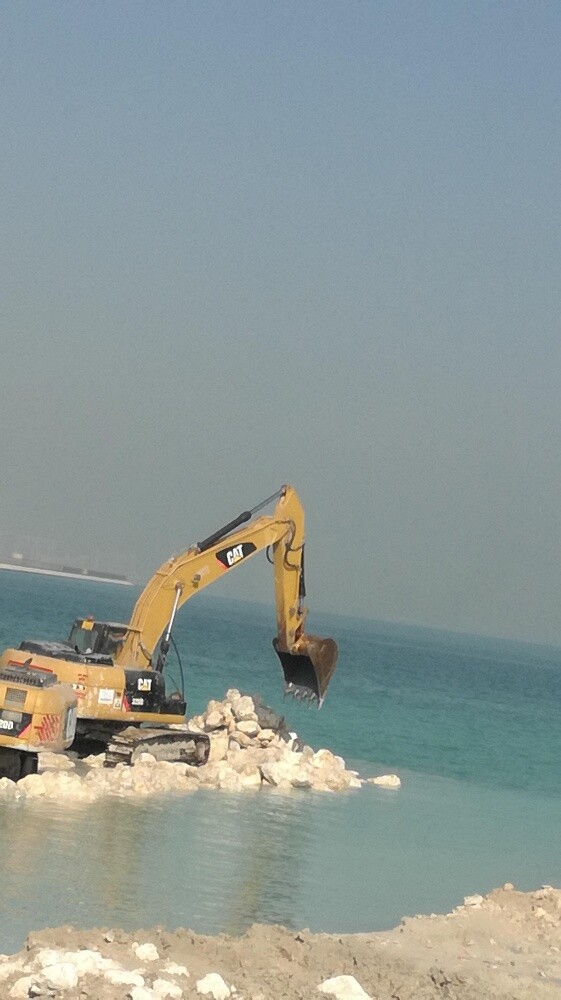 حفارات للايجار حفر وهدم - 1