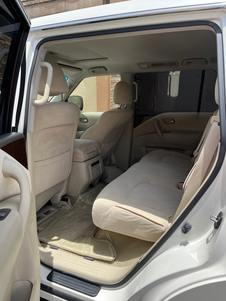 my car is very neat and clean in ve - 4