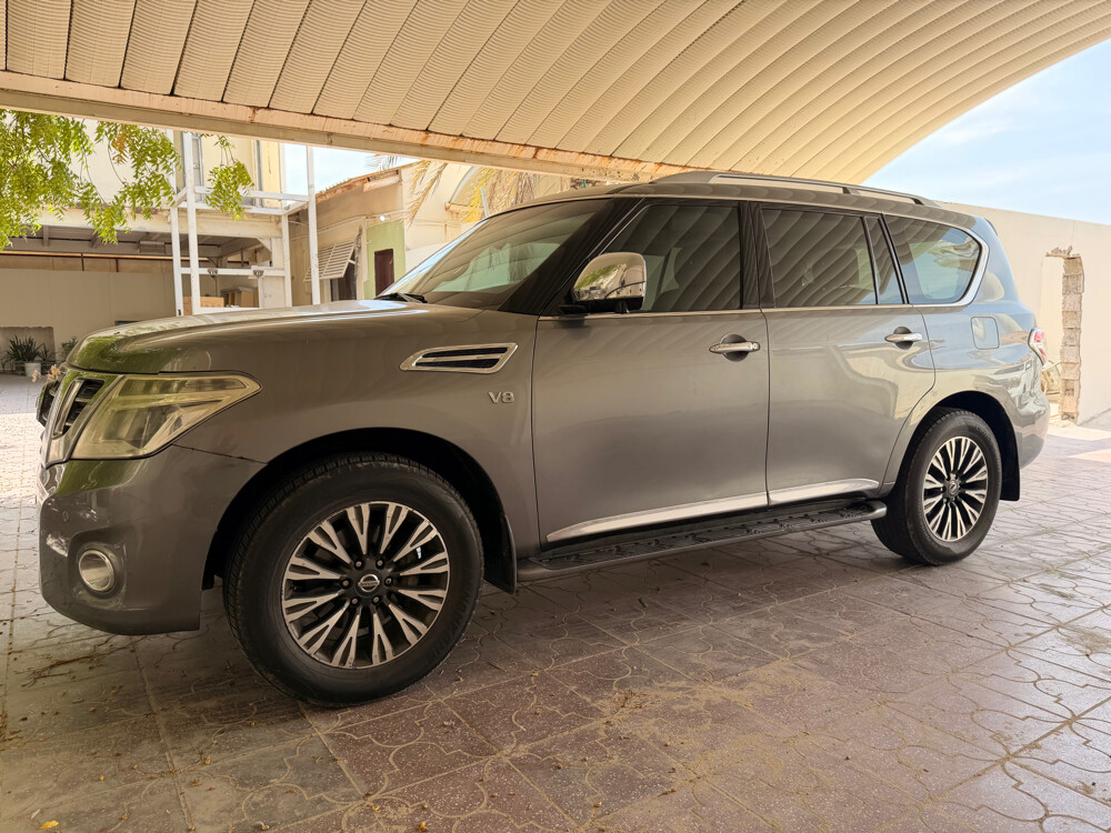 NISSAN PATROL PLATINUM FOR SALE - 4