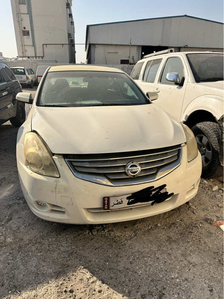Nissan Altima all parts available - 1