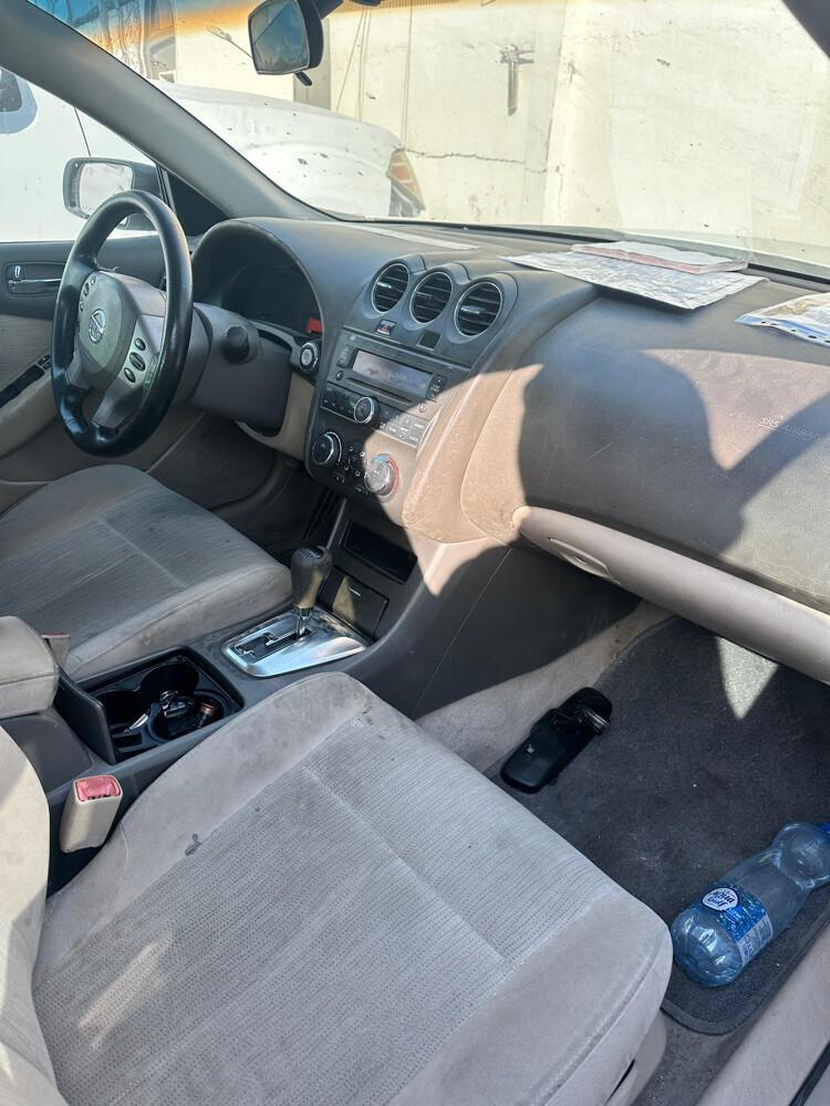 Nissan Altima all parts available - 2