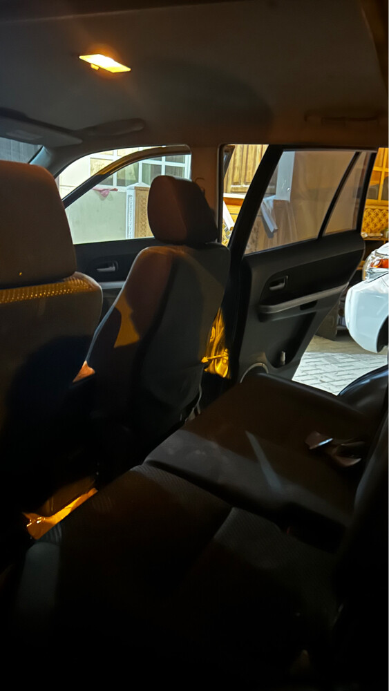 Suzuki grand vitara great condition - 3