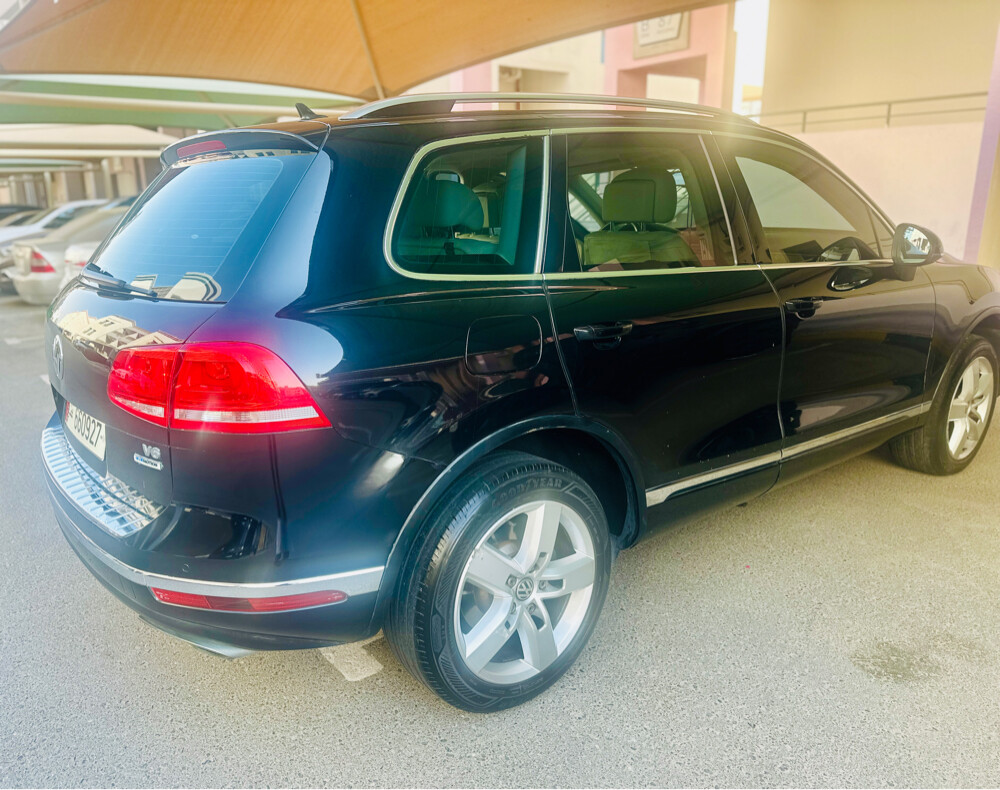 Volkswagen Touareg 2015 for Sale - 5