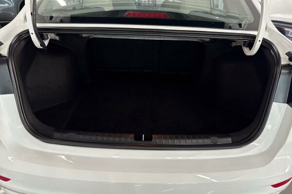 GEELY EMGRAND 1.5L 2024 88496KM - 10