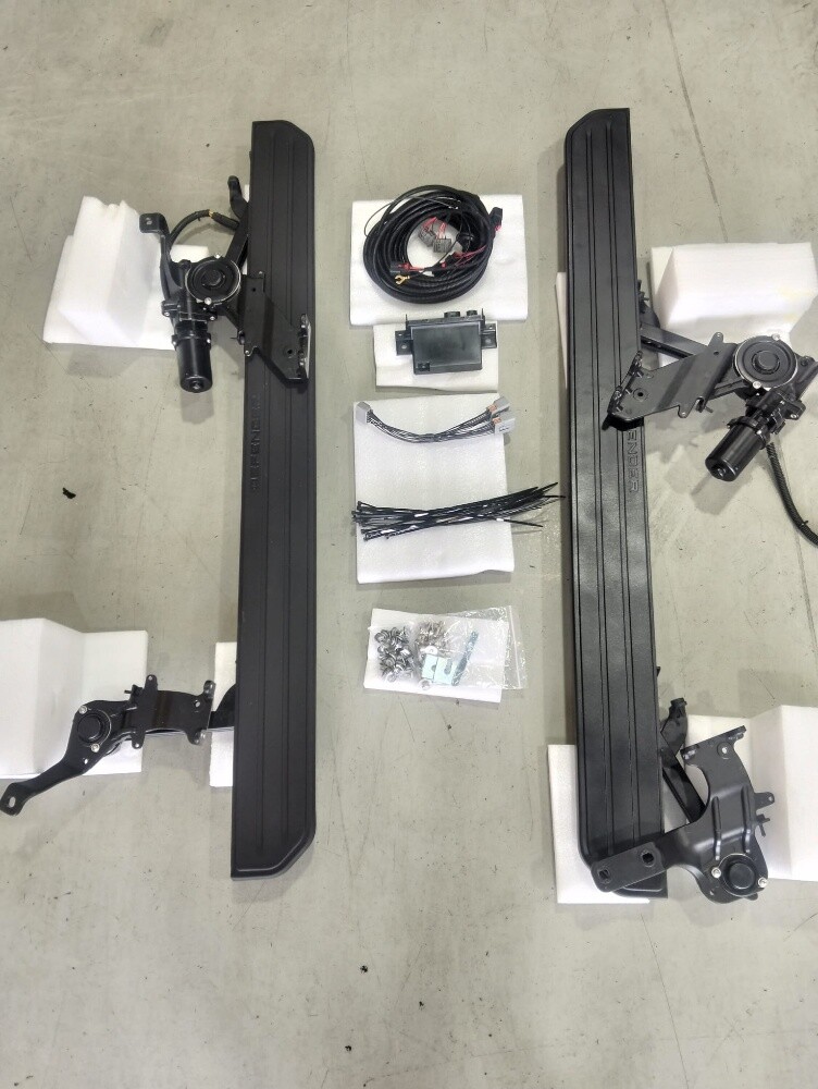 Defender 110 Electric Side Steps - 2