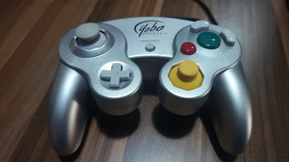 Nintendo Gamecube Model: DOL-001 US - 7