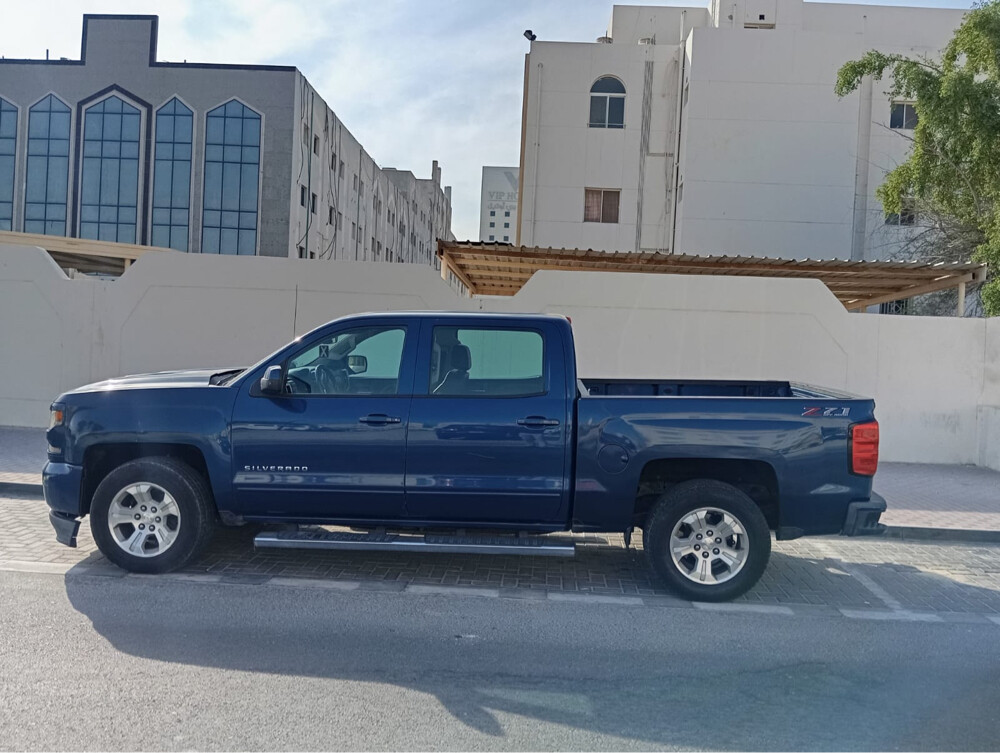 CHEVROLET SILVERADO 2018 - 6