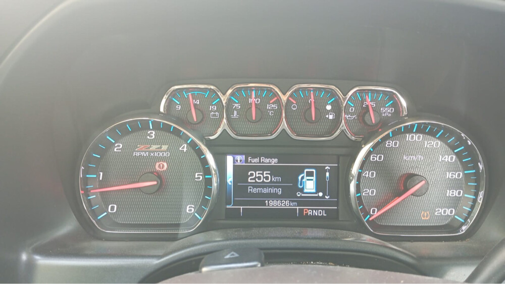 CHEVROLET SILVERADO 2018 - 3