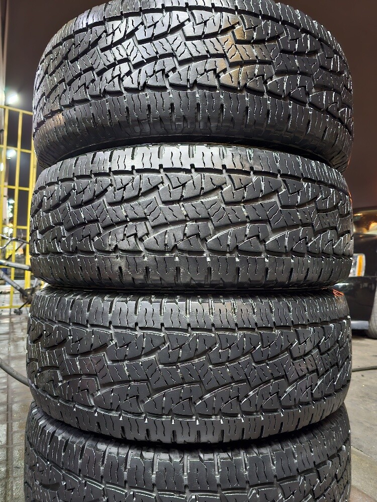 285-70-17,,,Roadstone brand - 12
