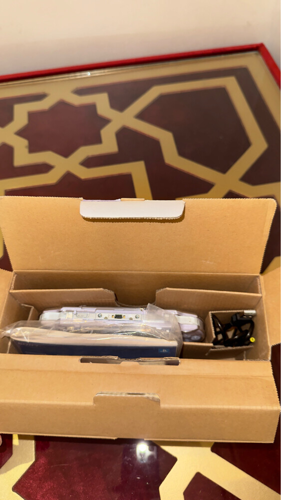 PSP 2000 Lavender - 2