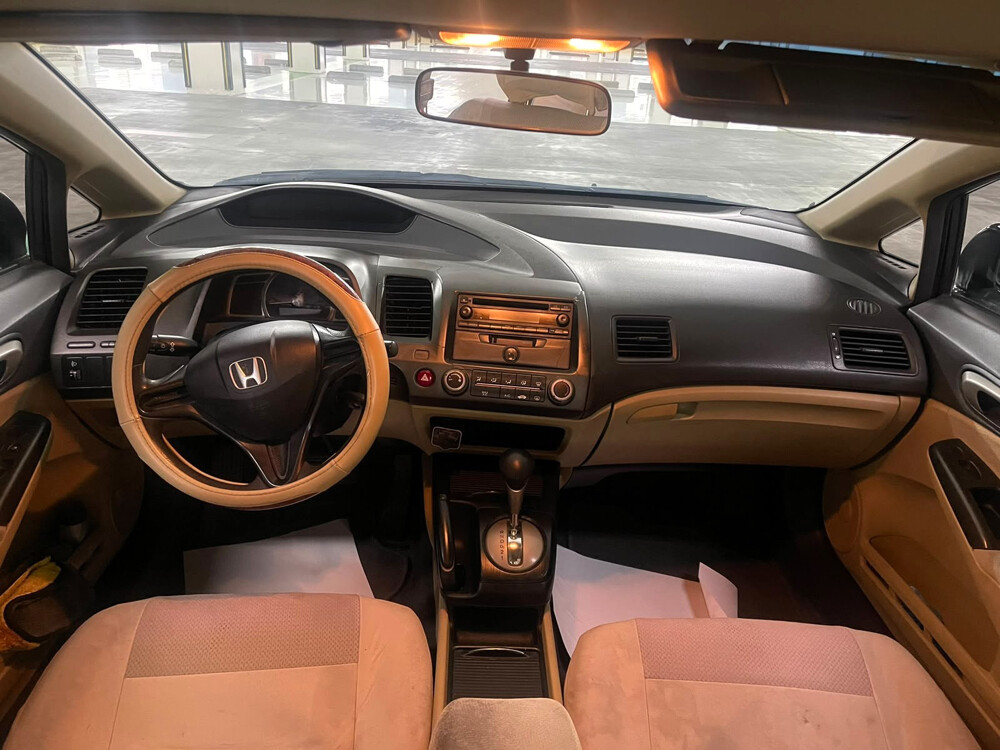 Honda Civic low mileage  - 6