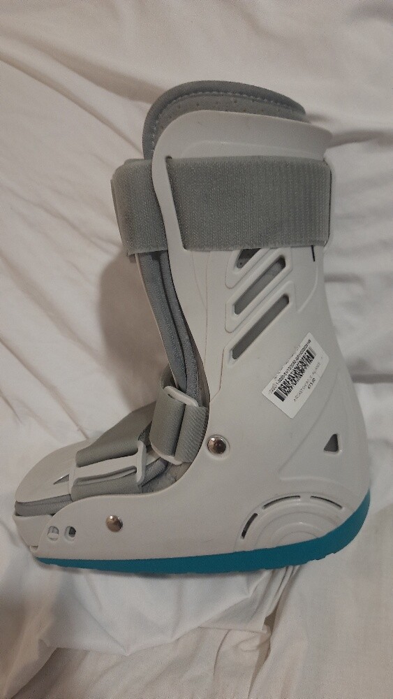Air CAM Walker Boot - 2