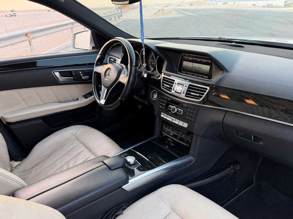 Mercedes Benz E300 - 13