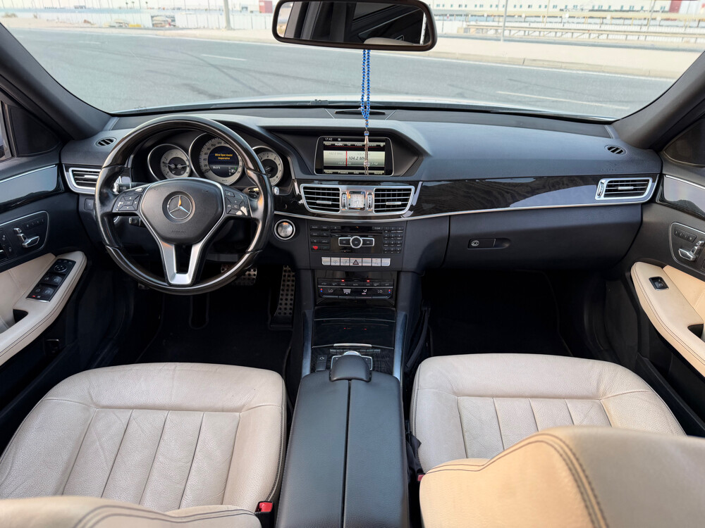 Mercedes Benz E300 - 14