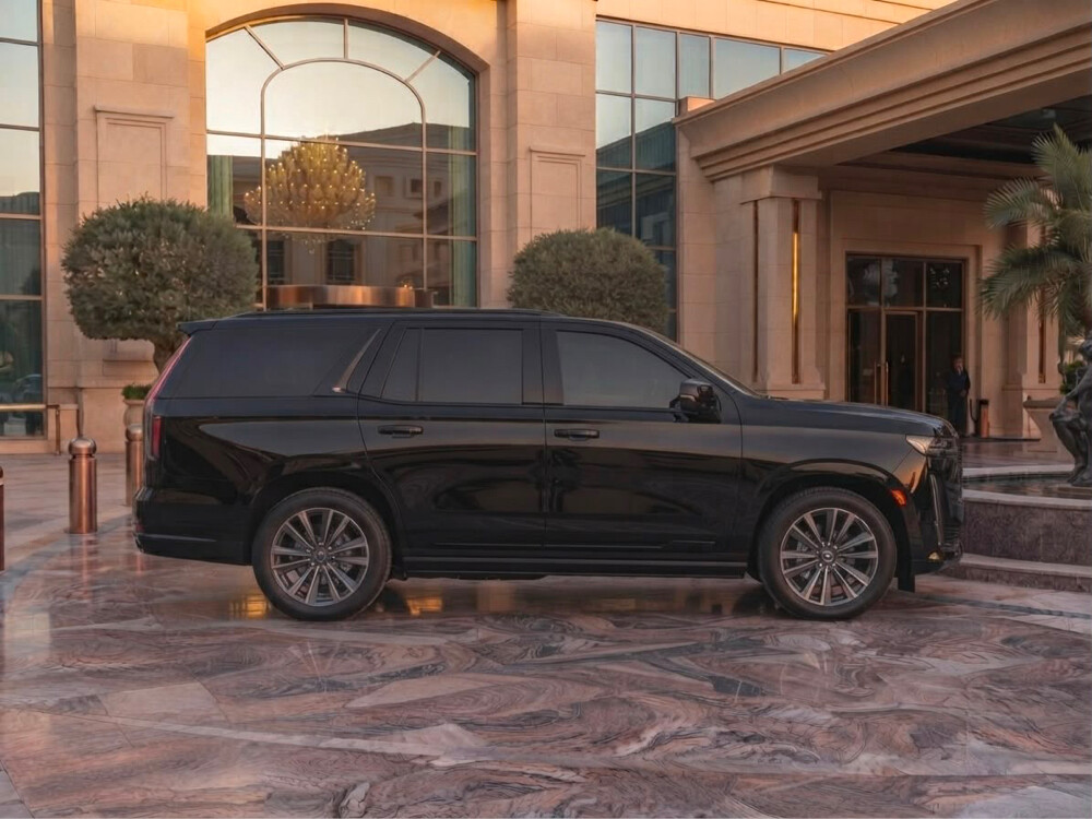 Cadillac Escalade - 5