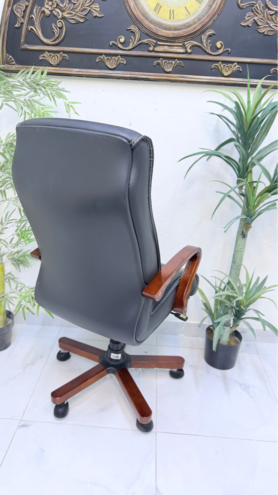 high-back office chair  - 4