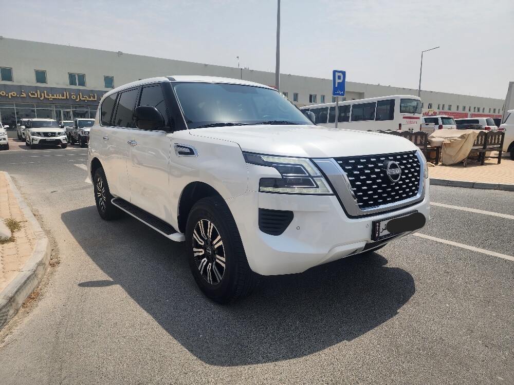 Nissan XE - 2