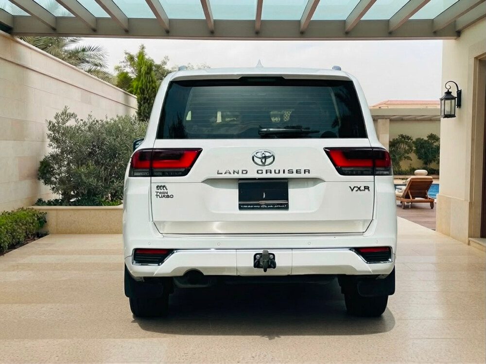 Toyota Land Cruiser - 3