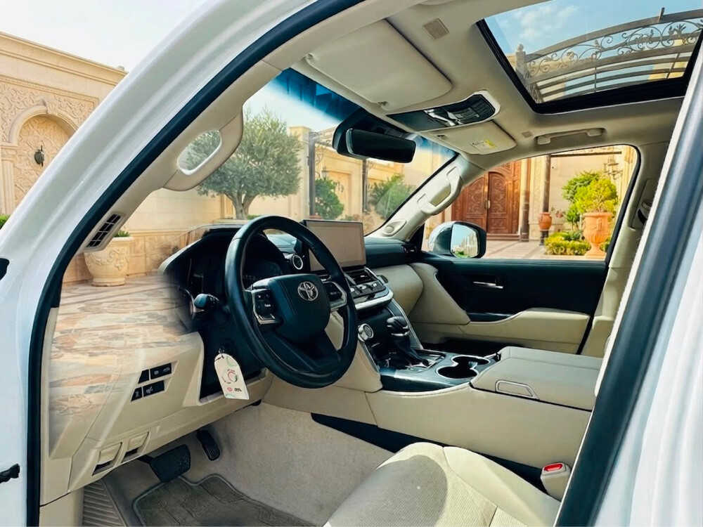 Toyota Land Cruiser - 6
