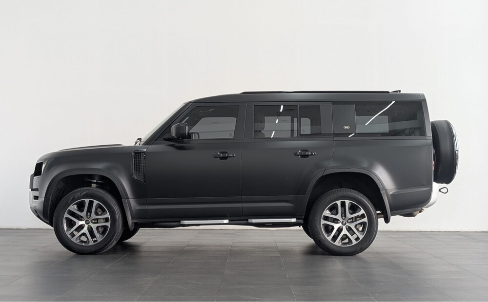 2023 Land Rover Defender 130 - 3