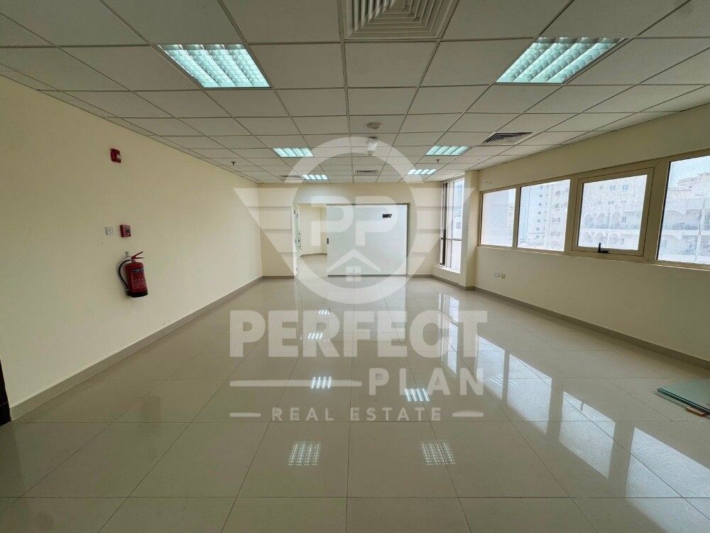 Offices for rent in Old Al Ghanim - 2