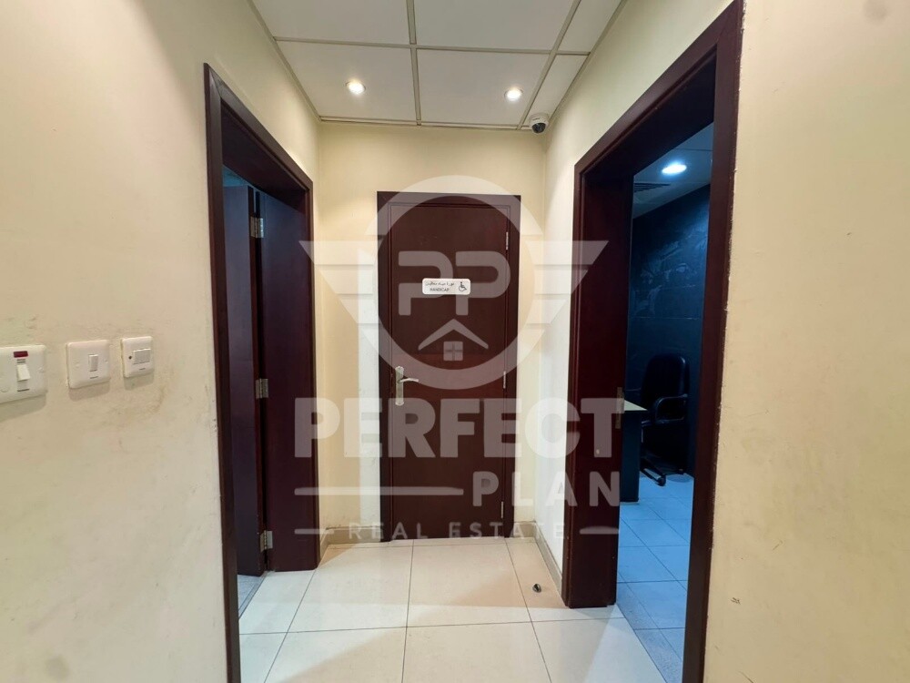 Offices for rent in Old Al Ghanim - 10