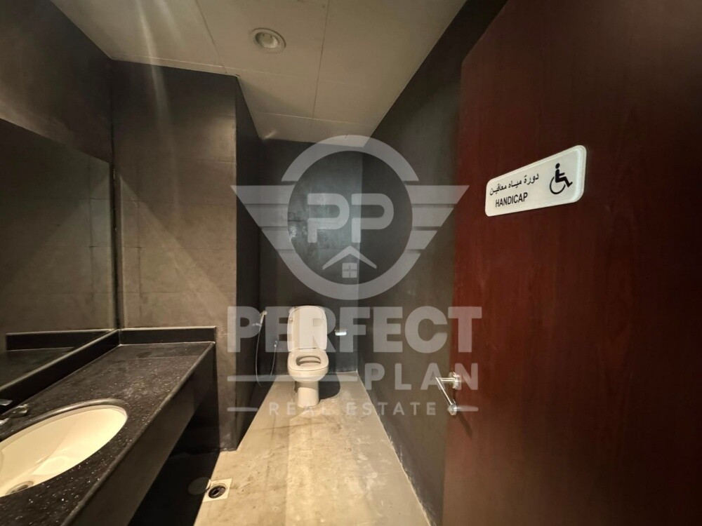 Offices for rent in Old Al Ghanim - 15