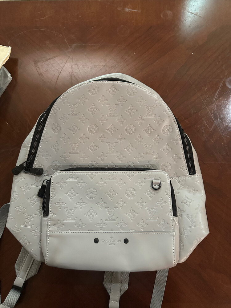 Louis Vuitton Discovery Backpack – - 4