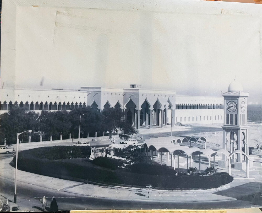 مجموعة من اللوحات الفنية - 12