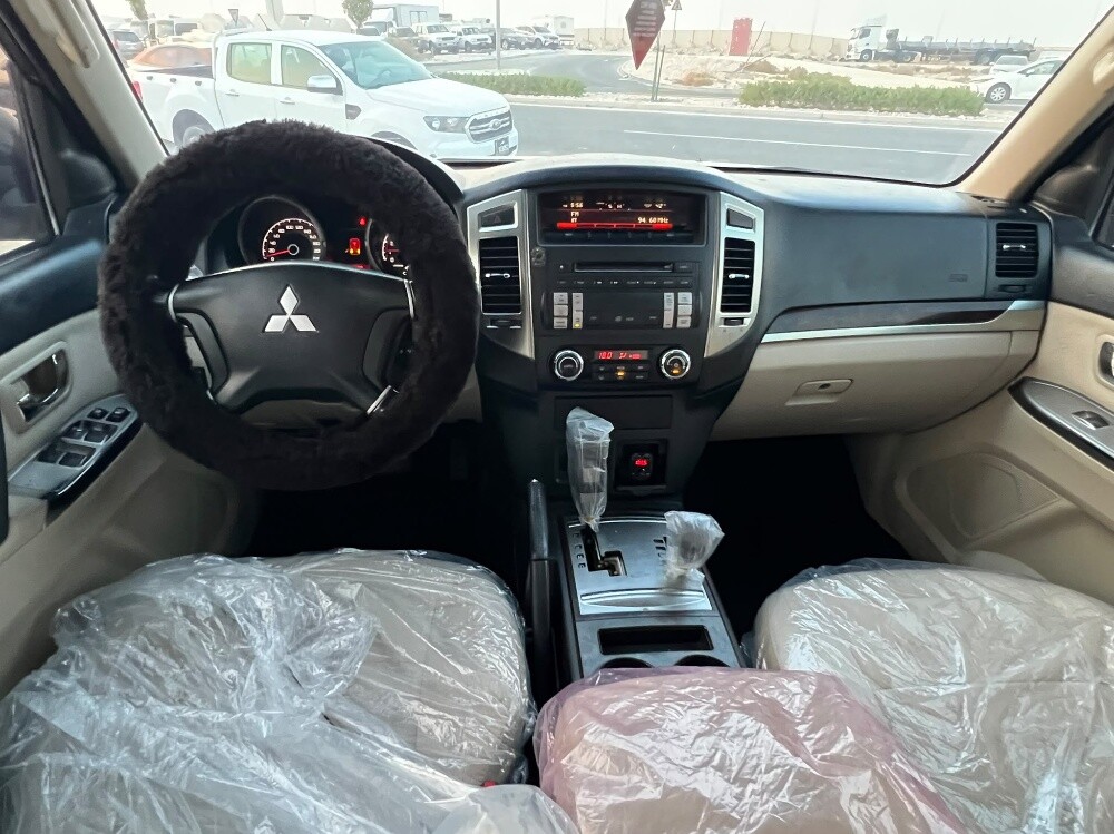 مستوبشي باجيرو  جي ال اس ٢٠١٦ - 5