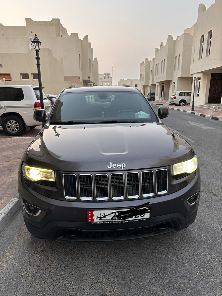 للبيع قراند شروكي لاريدو ٢٠١٥ - 2