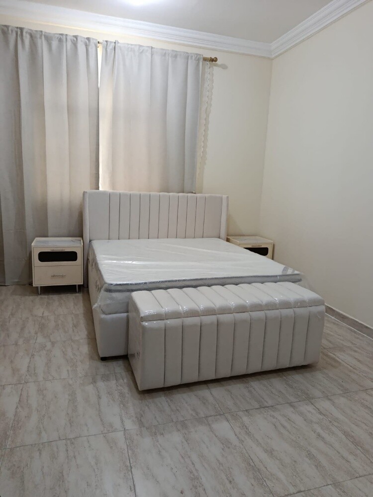 Bed or mattress available - 17
