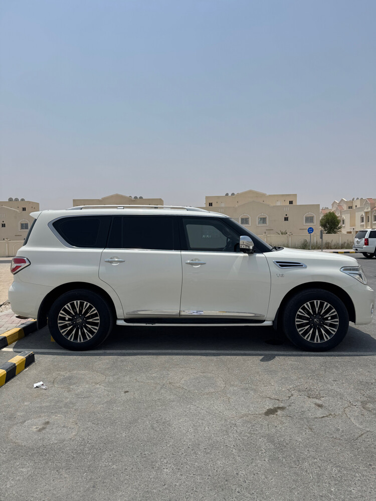 للبيع نيسان بلاتينيوم ٣٢٠  - 3