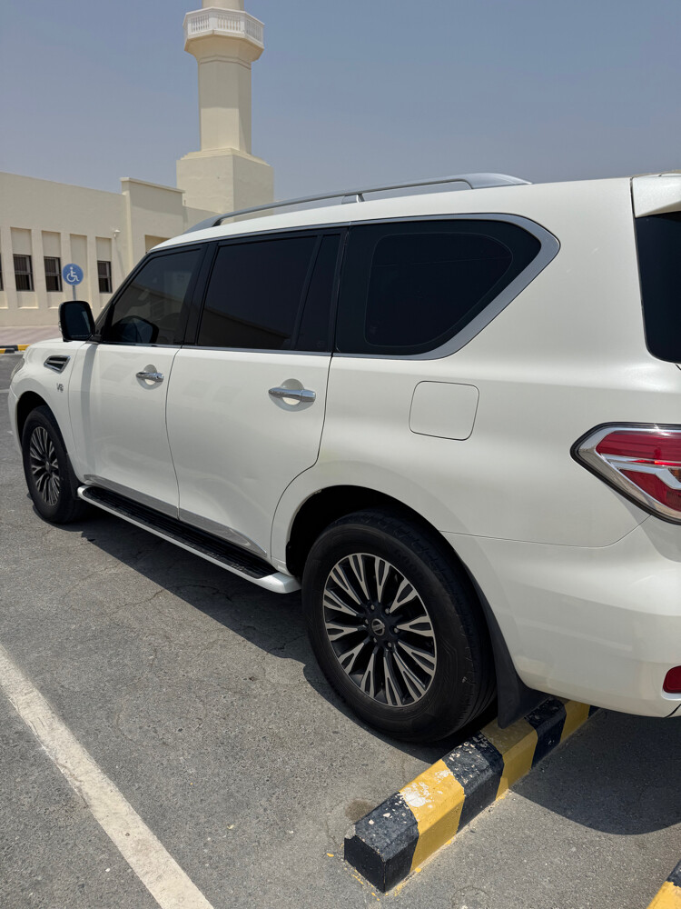 للبيع نيسان بلاتينيوم ٣٢٠  - 5