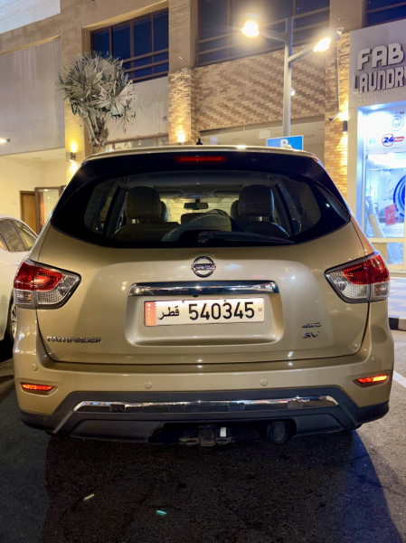 Low Mileage Pathfinder 2014 - 5