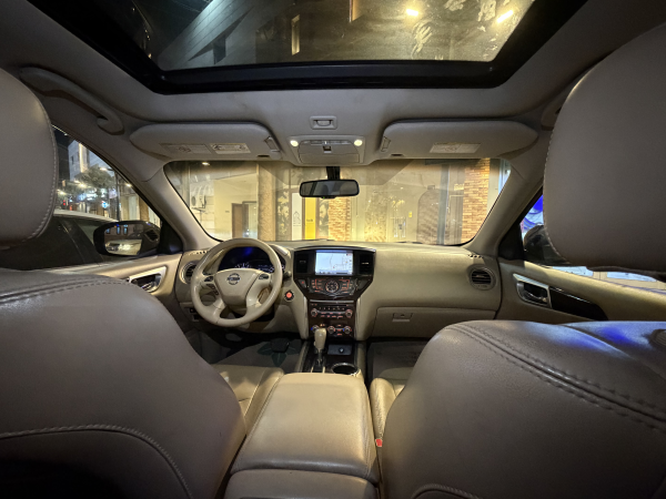 Low Mileage Pathfinder 2014 - 6
