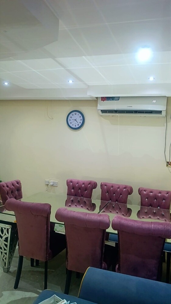 طاولة طعام كبيرة - 7