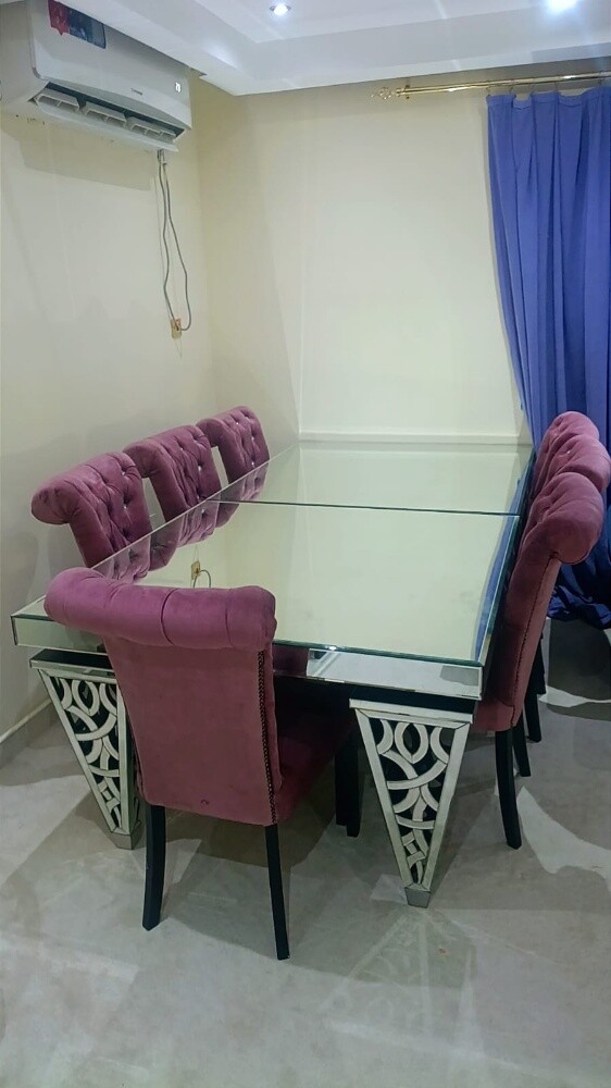 طاولة طعام كبيرة - 2