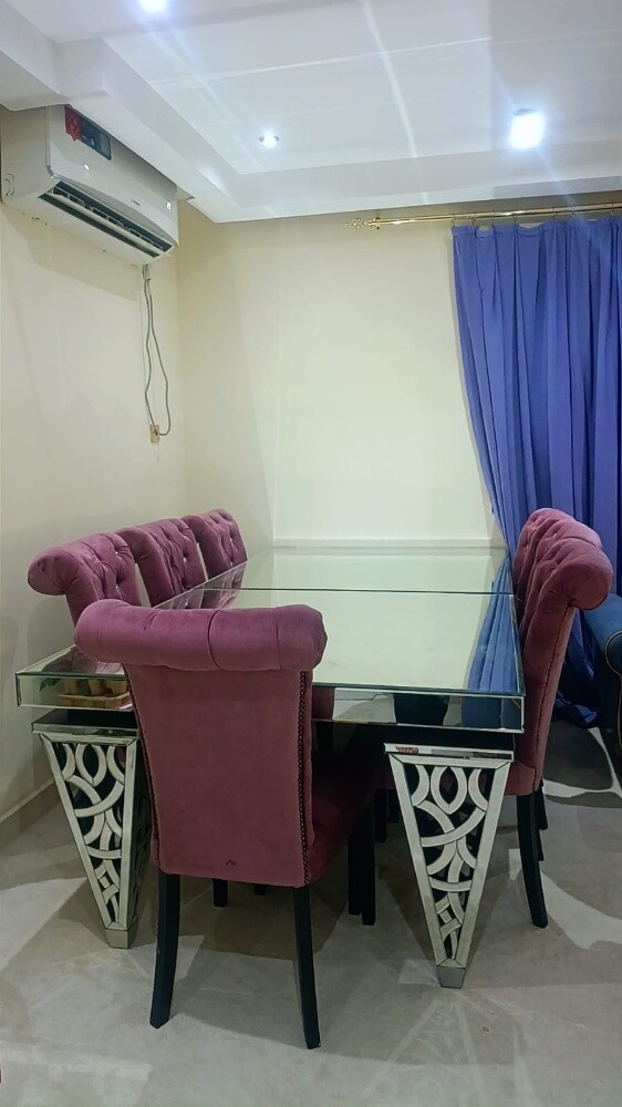طاولة طعام كبيرة - 5
