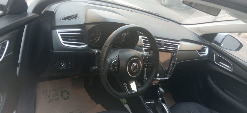 it's good car ac engine all good it's a brand new km 12000 istmra 10 month valid serious buyers contact me thank you+97459950468 Wattsal text me not major accident all good 1 accident only small - 4