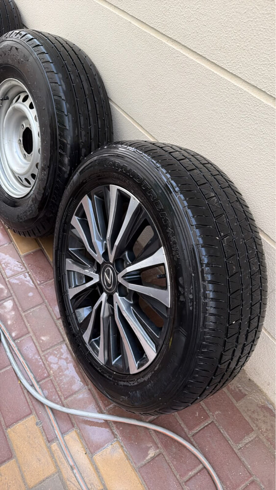 Lexus size 20 rims and tires - 2