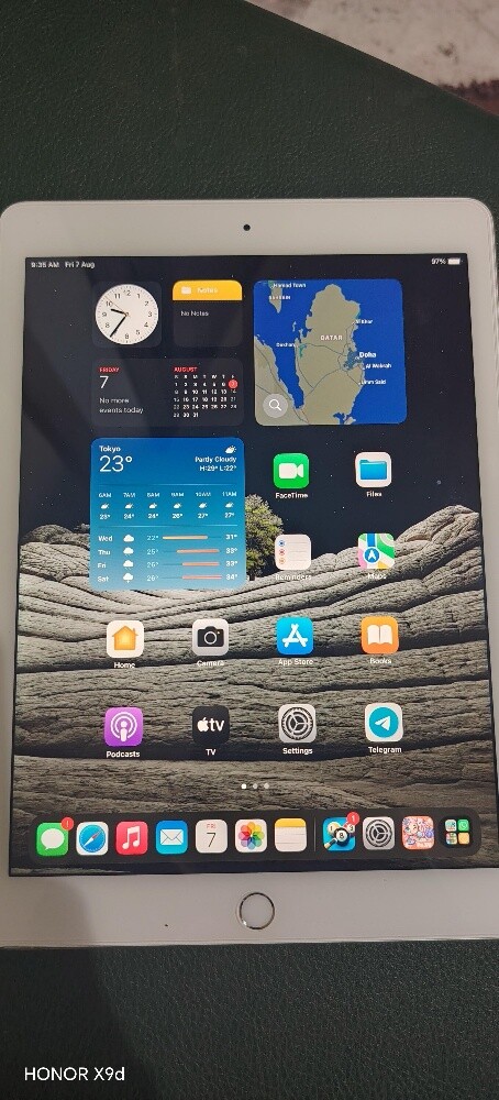 I pad Air2. 128gb - 1