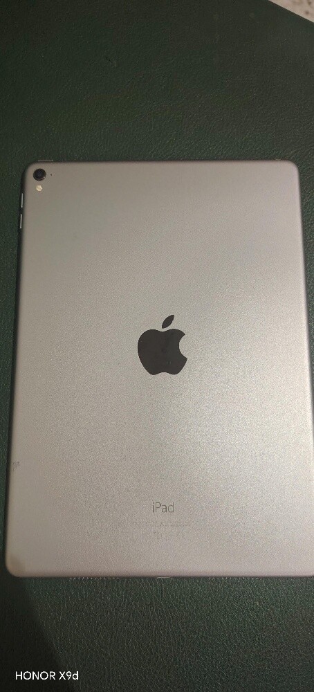 i pad pro 9.7 inch 32 gb WiFi - 2