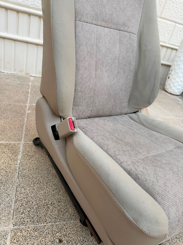 كراسي جي اكس ٢٠٠٣/٢٠٠٧ - 1