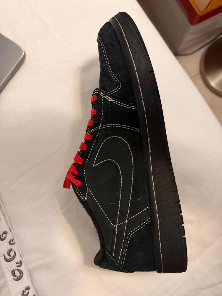 4 shoes for sale I give cheap price - 8