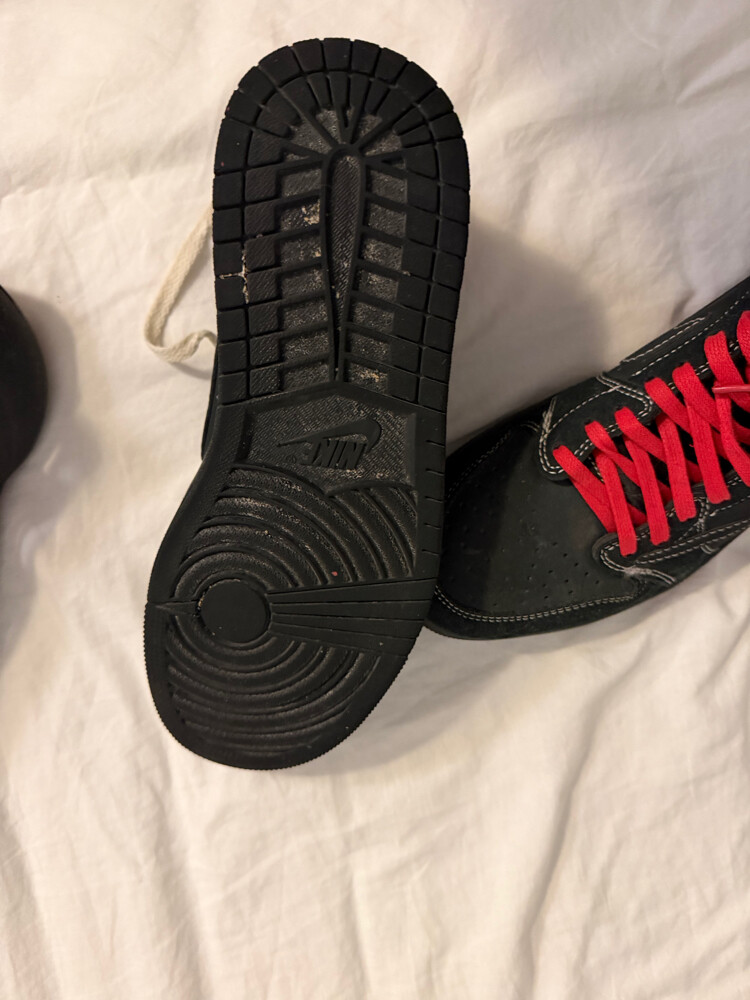 4 shoes for sale I give cheap price - 12