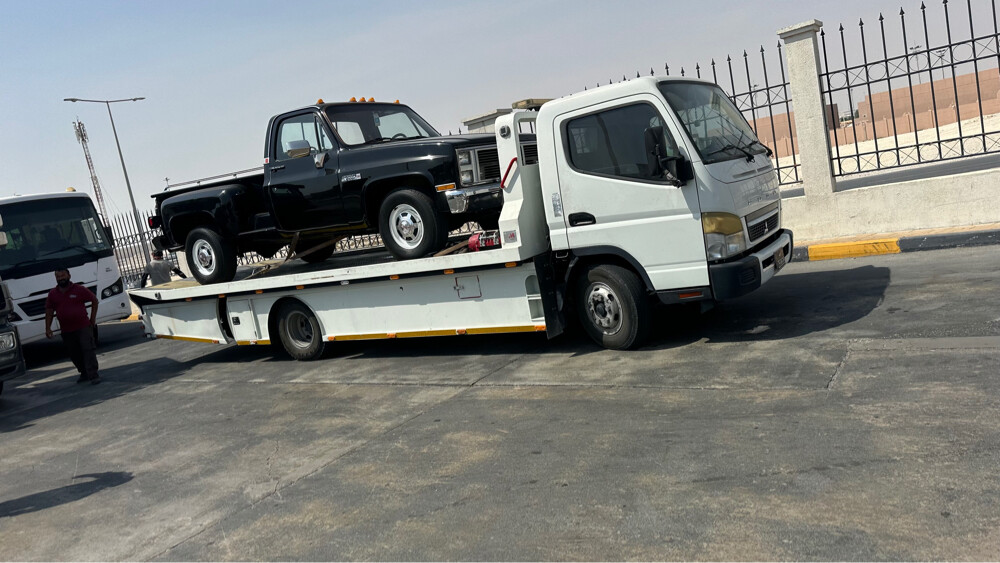 سطحه نقل جميع السيارات والدراجات. - 1