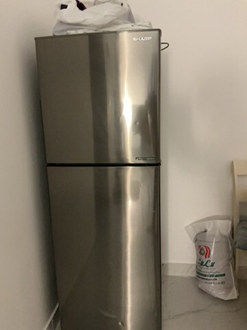 refrigerator sharp - 1